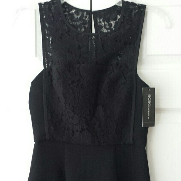 NWT BCBGeneration Black Lace Top Dress - 0 - Picture 4 of 6